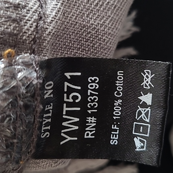 POL Distressed Shacket - Picture 5 of 5